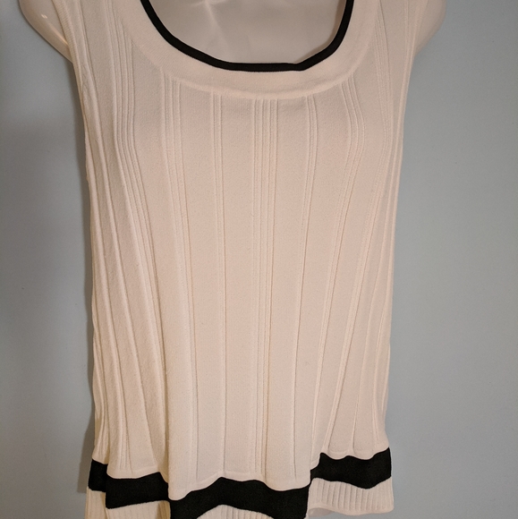 Talbots Tops - Women's Talbot's white/navy pullover vest top